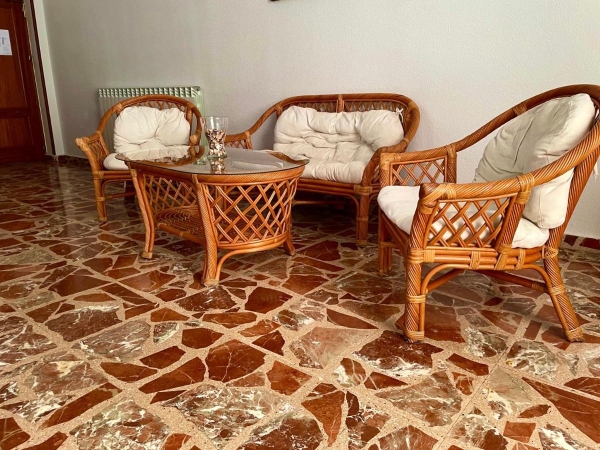 Hostal Torresmancha Laguardia Exterior foto